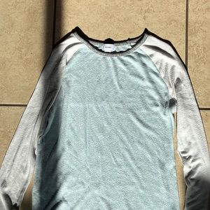 Kids extra large old navy sweater